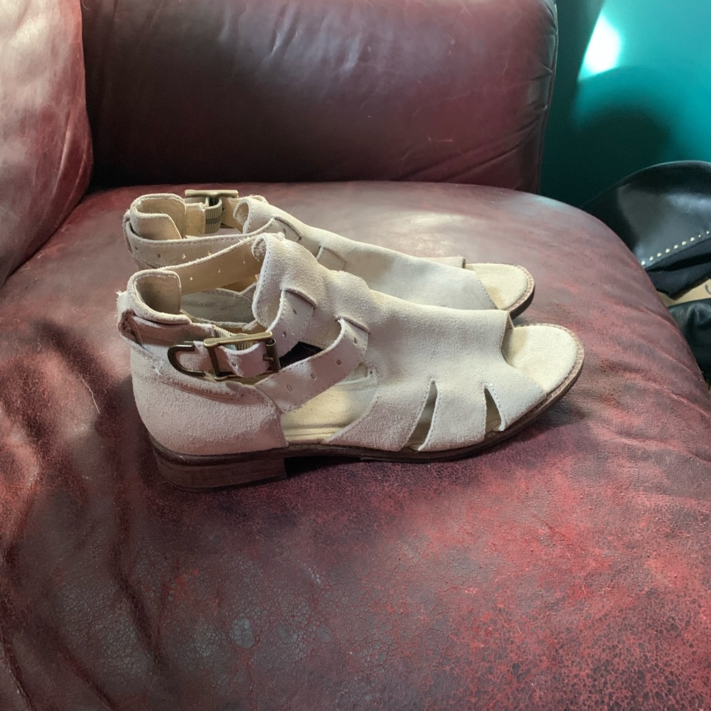 Caterpillar ( cat brand) suede sandals